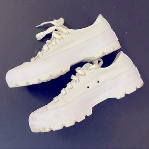 Chuck Taylor All Star Lugged Ox Sneakers - Size 9